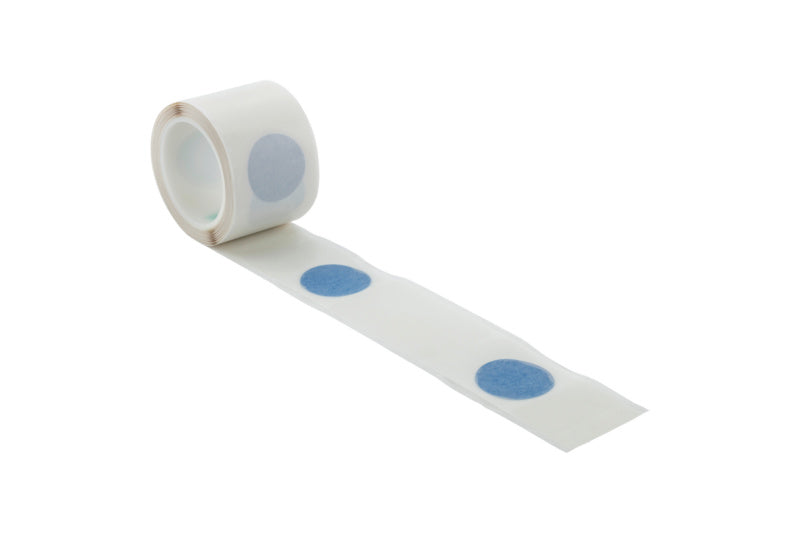 Punktform-Bodenmarkierung in leuchtenden Farben für sichere und klare Bodenhinweise.