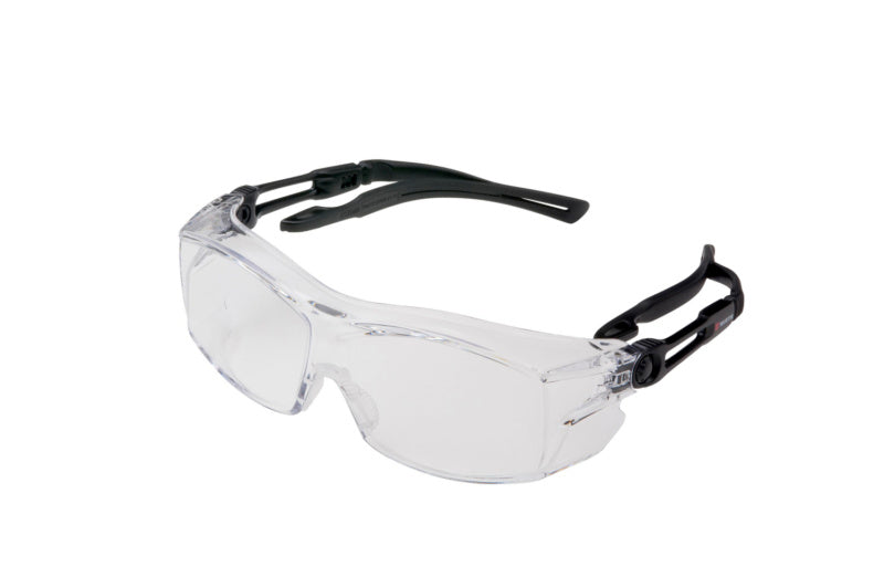 Klare Schutzbrille mit ergonomischem Rahmen und kratzfesten Polycarbonatlinsen für Augenschutz.