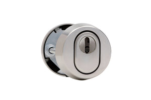 Runder Schutzbeschlag aus A2-Edelstahl mit Rosette, korrosionsbeständig und langlebig.