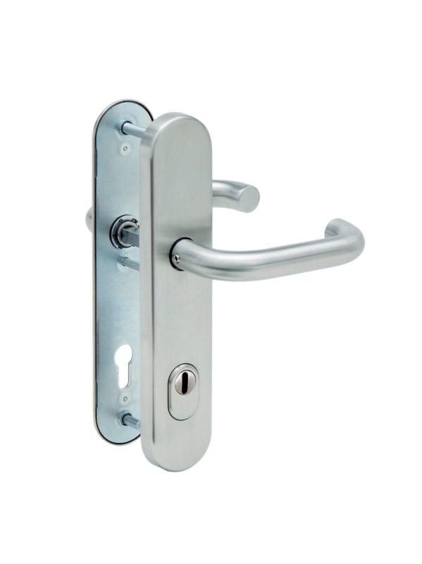 Schutzbeschlag aus korrosionsbeständigem Edelstahl A2 mit modernem Design für Türen und Fenster.