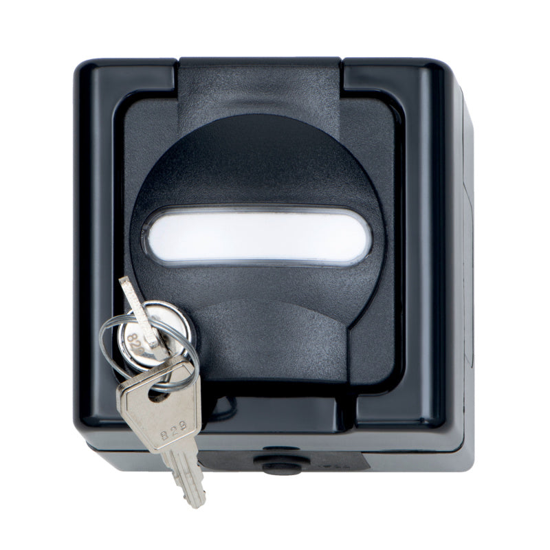 Anthrazitfarbener elektrischer Anschluss mit Schlosssystem für 16A und 250V, ideal für verschiedene Anwendungen.