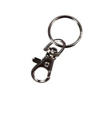 Schlüsselanhänger aus Metall mit Karabinerhaken, ideal zur Schlüsselorganisation in Werkstätten.