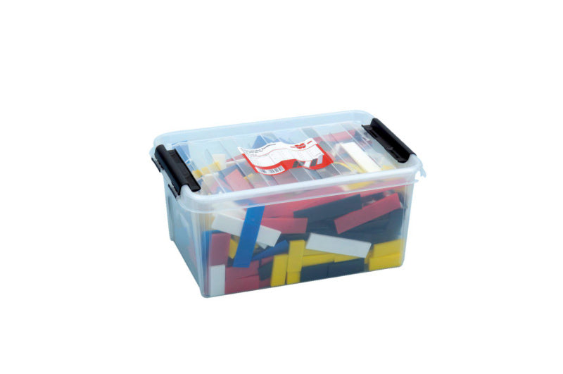 Set von Distanzklötzen in verschiedenen Größen und Farben für präzise Bauarbeiten.