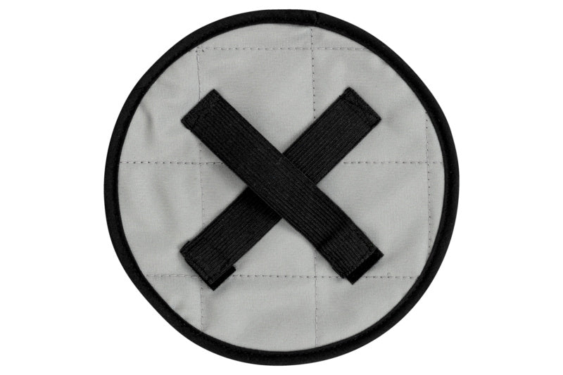 Grauer Kühleinleger für Schutzhelme, verbessert Komfort und reduziert Wärme.