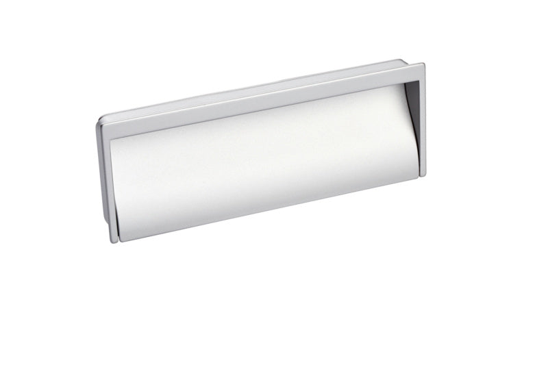 Möbel-Muschelgriff in eleganter Muschelform, erhältlich in Nickel, Messing und Schwarz.