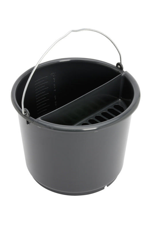 Putzeimer EIMR mit ergonomischem Griff und rutschfester Unterseite für einfache Handhabung.