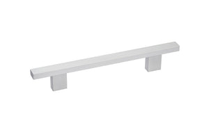 Flacher silberner Möbel-Muschelgriff aus Aluminium, 128 mm lang, modernes Design.