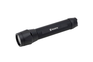 Robuste Taschenlampe TLA mit verstellbarem Zoom und bis zu 1000 Lumen Lichtstärke.