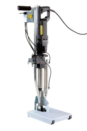 Elektro-Verschraubungsgerät mit ergonomischem Griff und einstellbarer Drehmomentkontrolle.