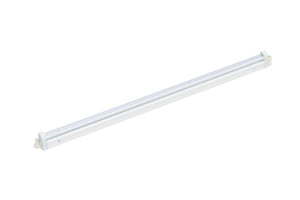Schlanker LED-Leuchtkörper 1195 mm lang mit neutralweißer Lichtfarbe und modernem Design.