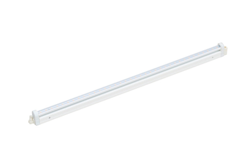 Schlanker LED-Leuchtkörper 1195 mm lang mit neutralweißer Lichtfarbe und modernem Design.