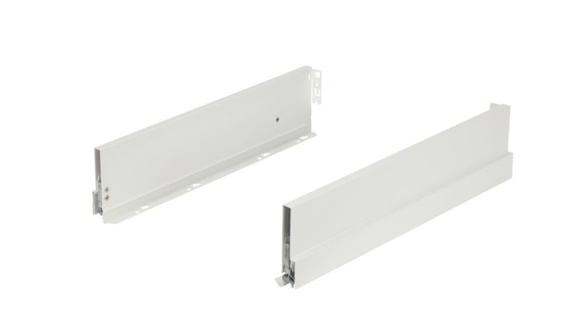 Zargensystem-NP-Scala in Weiß, robustes Design für professionelle Handwerkeranwendungen.