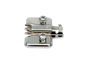 Robuste Montageplatte Nexis mit vorgebohrten Löchern und glatter Oberfläche für vielseitige Anwendungen.