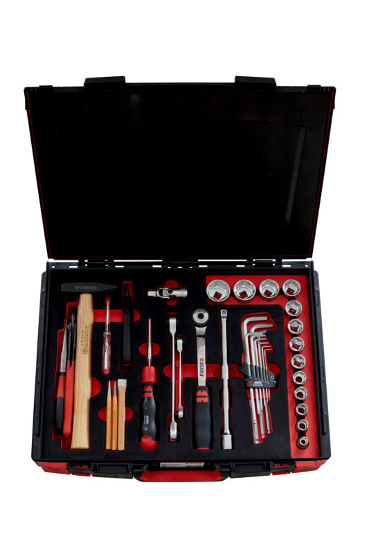 Werkzeugsortiment mit 37 Teilen, einschließlich Schraubenschlüssel, Zangen und Schraubendreher.