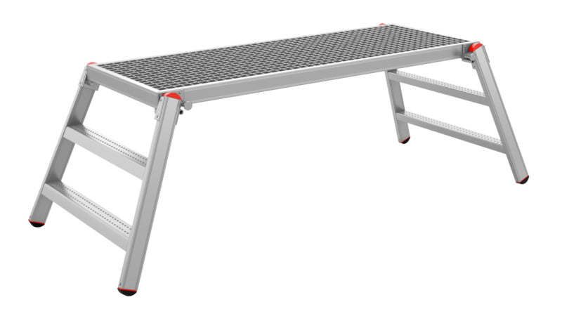 Robuste Arbeitsplattform mit Gitterrost, 155x55 cm, für sichere und stabile Handwerksarbeiten.