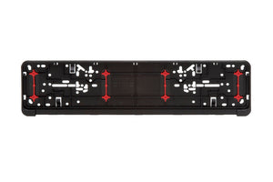 Schwarze Grundplatte zur Befestigung von Kennzeichen mit vorgebohrten Löchern.