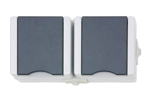 Graue elektrische Steckdose STEDO-AP-DP mit 16A und 250V für sichere Stromversorgung.