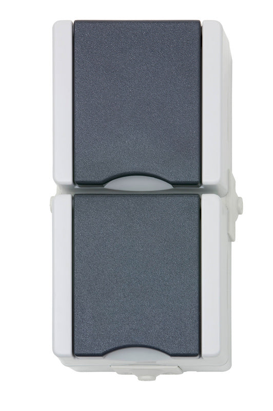 Graue senkrechte Steckdose mit drei Einheiten, 16A, 250V, für Wandmontage.