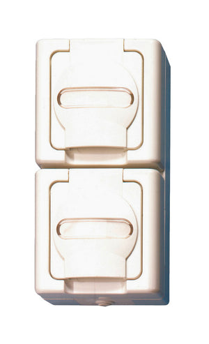 Weißer senkrechter Stromanschluss mit 16A und 250V für private und gewerbliche Nutzung.