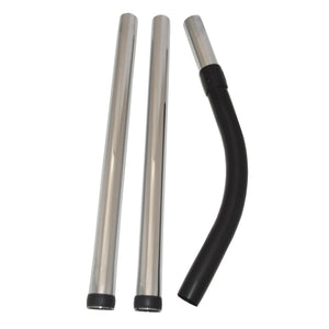 Drei Saugrohre, zwei gerade und ein gebogenes, aus Metall und Kunststoff.