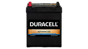 Duracell Advanced DA40L battery pack with a sleek design and clear label.