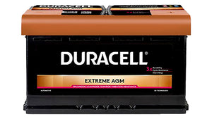 Batterie STARTBATT DURACELL EXTREME DE80AGM in schwarzem Gehäuse mit Aufkleber und Anschlüssen