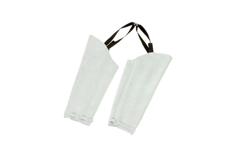 Schweißerbekleidung aus Spaltleder mit verstärkten Arm- und Schulterpartien für optimalen Schutz.