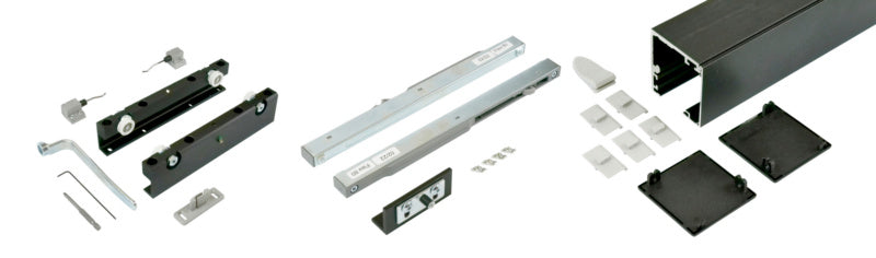 Schiebetürbeschlag für Zimmertüren in modernem Design, robust und vielseitig einsetzbar.