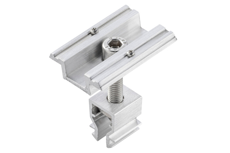 Halteklammer für Solarpanel-Installationen, aus korrosionsbeständigem Material, stabil und benutzerfreundlich.