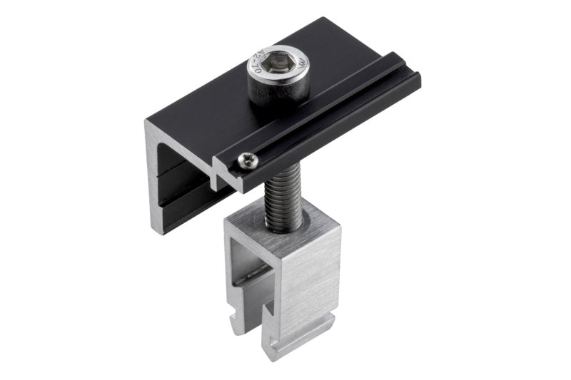 Halteklammer für Solaranlagen, robustes Material, einfache Installation und wetterfestes Design.