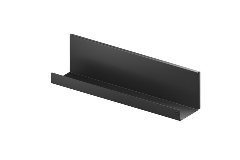 Modulares Regalsystem aus robustem Material für Werkstatt und Handwerkerbedarf mit mehreren Ebenen.