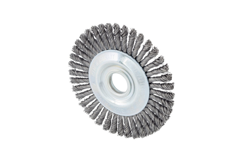 Rundbürste für Winkelschleifer mit robusten Borsten zur effektiven Oberflächenbearbeitung.