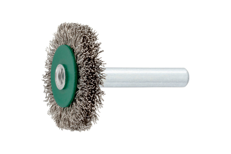 Schaftrundbürste Bohrmaschine SHFTRDBURST mit ergonomischem Griff und wechselbaren Bürstenaufsätzen.
