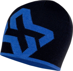 Moderne Kapuzenmütze mit atmungsaktivem Material und flexibler Passform in verschiedenen Farben.