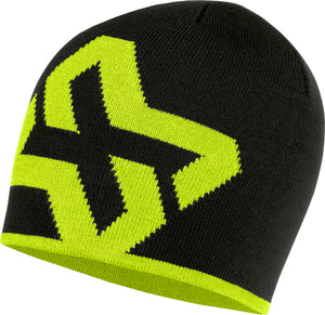 Schwarze Kapuzenmütze mit flexiblem Sitz und atmungsaktivem Material für vielseitigen Gebrauch.