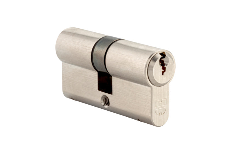 Schließanlage EPS-DPZYL-EPS-ERWEITER in robustem Design für verschiedene Türtypen.