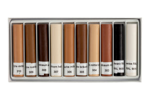 Retuschierwachs-Set mit verschiedenen Farben zur Ausbesserung von Holz und Möbeloberflächen.