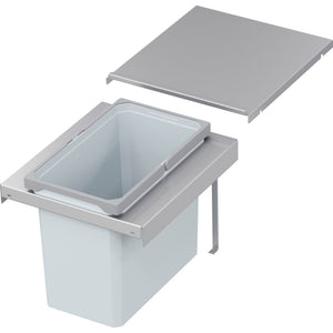 Mülltrennsystem mit mehreren Fächern für Restmüll, Papier, Biomüll und Kunststoffabfälle.