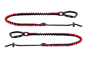 Set aus zwei robusten Flaschen mit schmalem Hals für einfache Dosierung und Ausgießen.