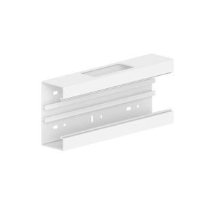 Brüstungskanal-Zubehör T-Stück aus robustem Material zur Kabelintegration in Elektroinstallationen.