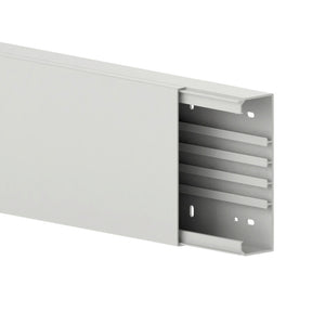 Lichtgraue Elemente in der Größe 60x200 mm, verpackt in 8 Einheiten für vielseitige Anwendungen.