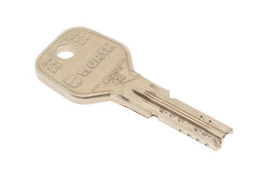 Schließanlage-Zubehör ZB-ZUSSHSL-AKURA44 in robustem Design für professionelle Anwendungen.