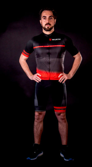 Schwarze Arbeitsunterwäsche Cycling Line Wuerth 2021 mit eng anliegendem Schnitt und elastischen Bündchen.