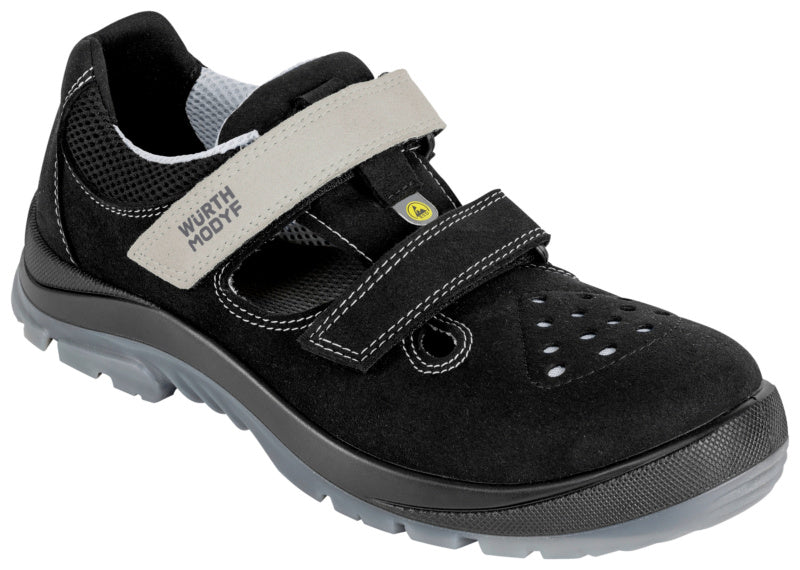 Schwarze Sicherheitssandale mit Zehenschutzkappe und rutschfester Sohle, sportliches Design.