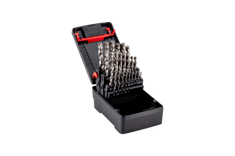 Set von Spiralbohrern aus Hochgeschwindigkeitsstahl in einem stabilen Aufbewahrungskoffer.