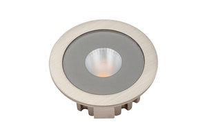 LED-Einbauleuchte mit schlankem Design, geeignet für verschiedene Räume und einfache Installation.