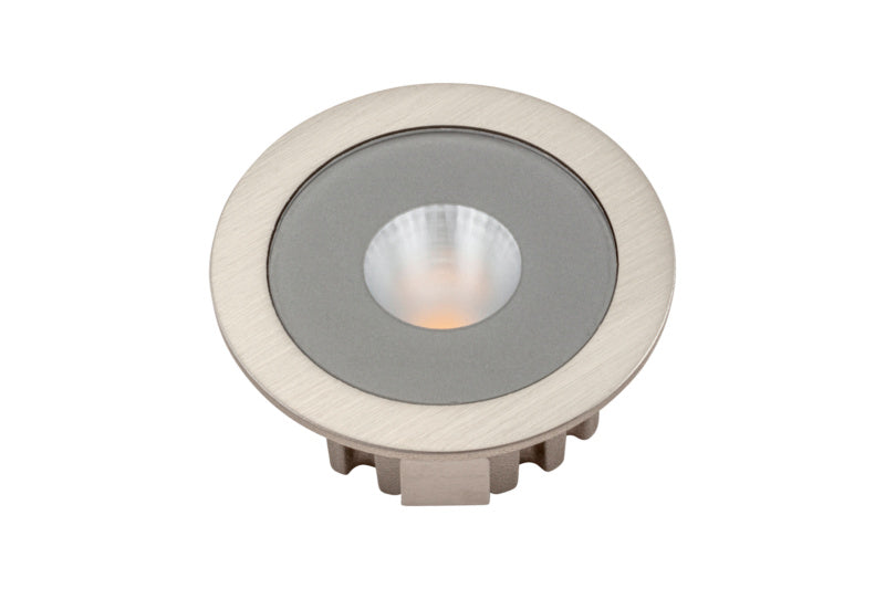 LED-Einbauleuchte mit schlankem Design, geeignet für verschiedene Räume und einfache Installation.