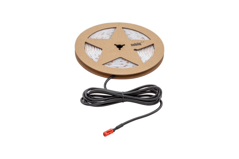 LED-Leuchte LICHTBA-LED-(FLB-24-61)-NW-5000MM in schlankem Design mit 5000 mm Länge.