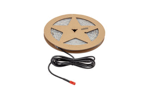 Lange LED-Leiste LICHTBA-LED FLB-24-8 warmweiß IP67 geschützt, 5000 mm lang, für Innen und Außen.