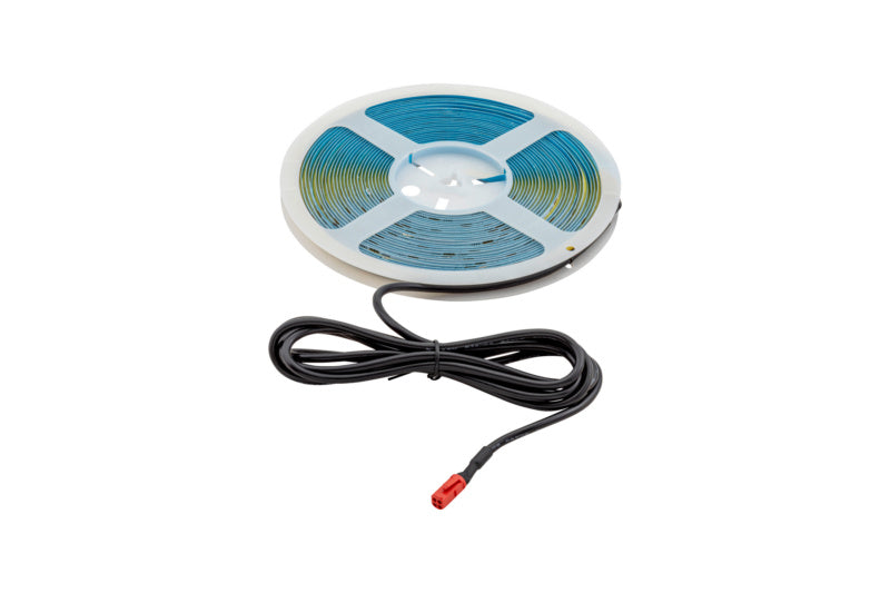 LED-Lichtleiste LICHTBA-LED-(FLB-24-38)-WW-10M in warmweiß mit 10 Metern Länge.